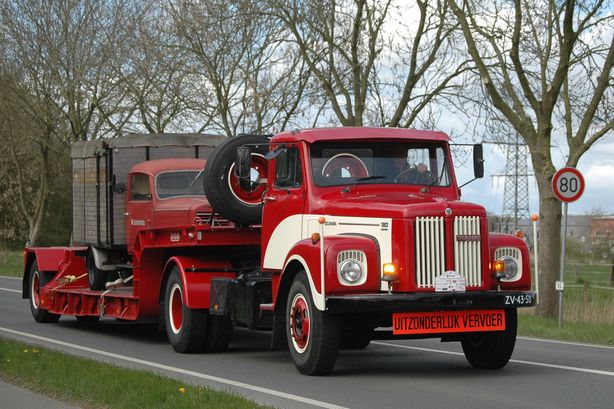 Vidotrans Heerenveen ZV-43- Scania 110 Super